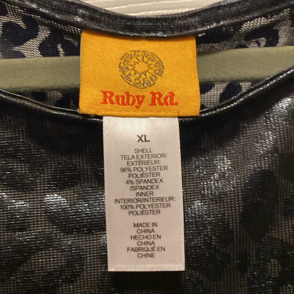 Ruby Rd. shiny top - Picture 5 of 6